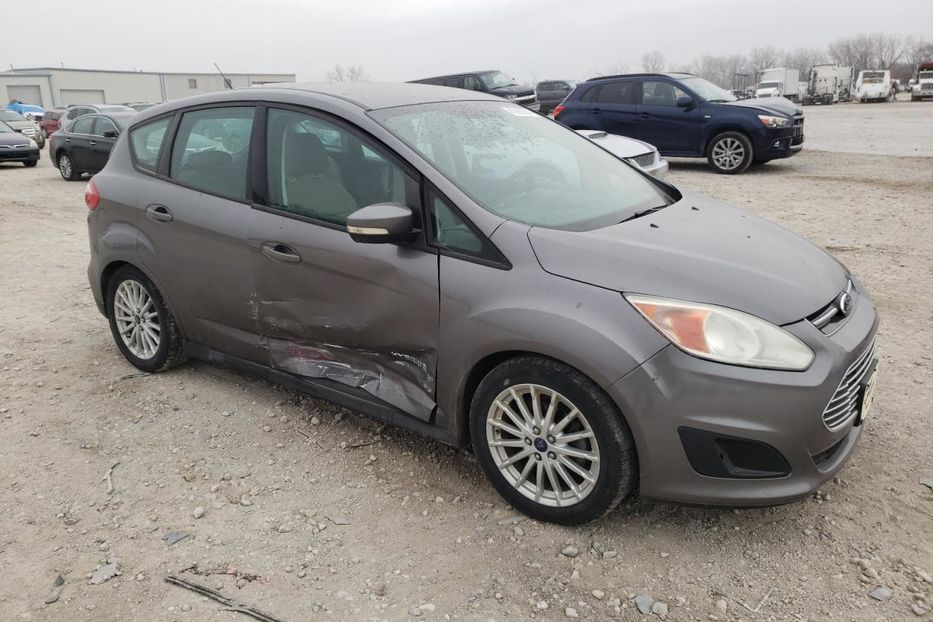 Продам Ford C-Max 2014 года в Луцке