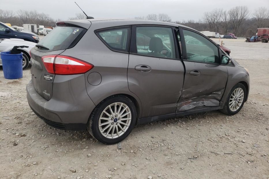 Продам Ford C-Max 2014 года в Луцке