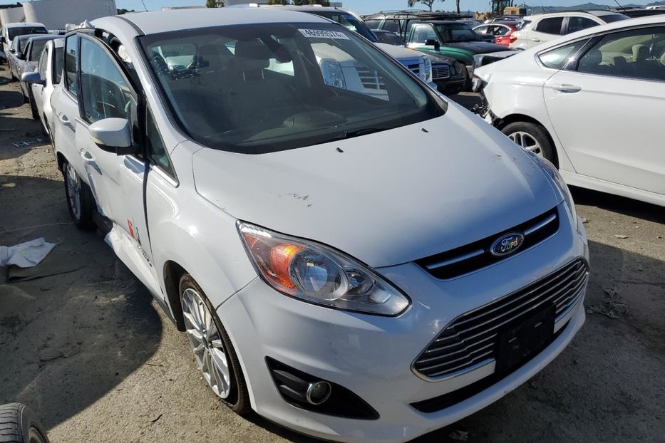 Продам Ford C-Max 2015 года в Луцке