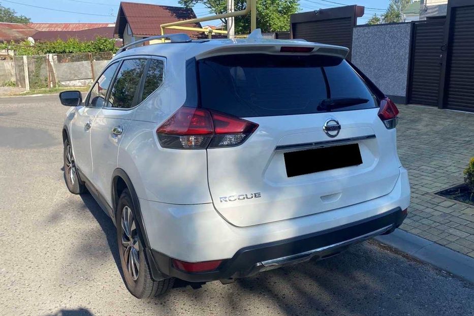 Продам Nissan Rogue 2.5 АТ AWD 2017 года в Одессе