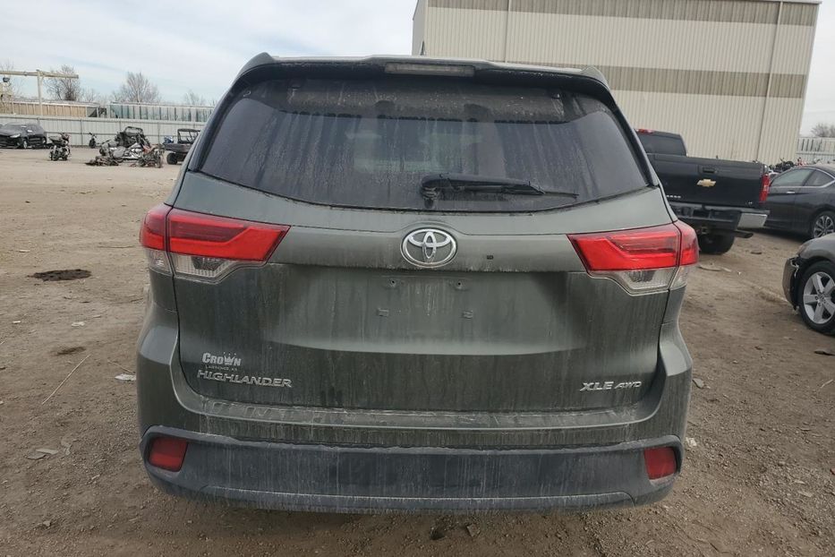 Продам Toyota Highlander 2018 года в Луцке