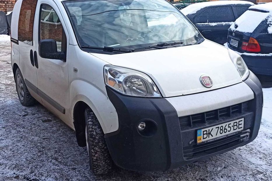 Продам Fiat Fiorino пасс. 1.3 2009 года в Ровно