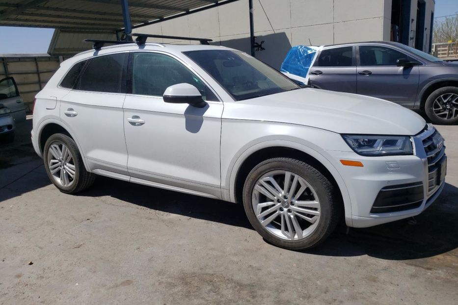 Продам Audi Q5 2019 года в Луцке