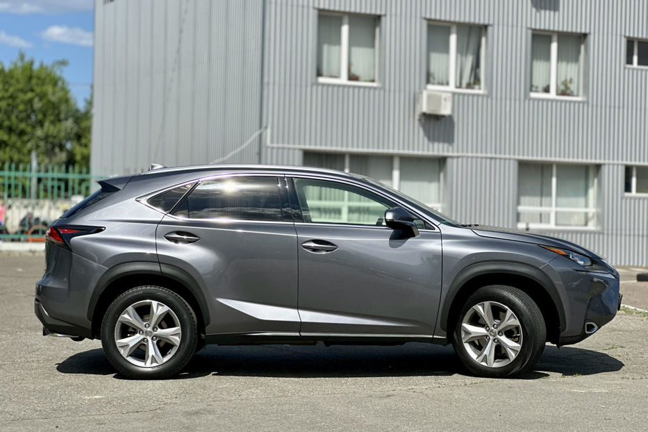 Продам Lexus NX 200 2017 года в Киеве