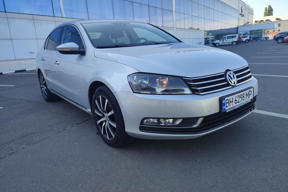 Продам Volkswagen Passat B7 2013 года в Одессе