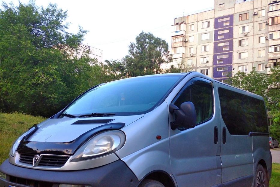 Продам Opel Vivaro пасс. 2006 года в Запорожье