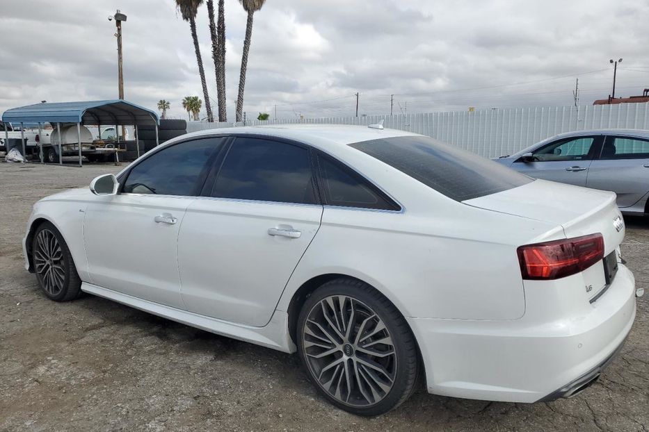 Продам Audi A6 2016 года в Луцке