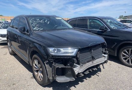 Продам Audi Q7 2018 года в Киеве