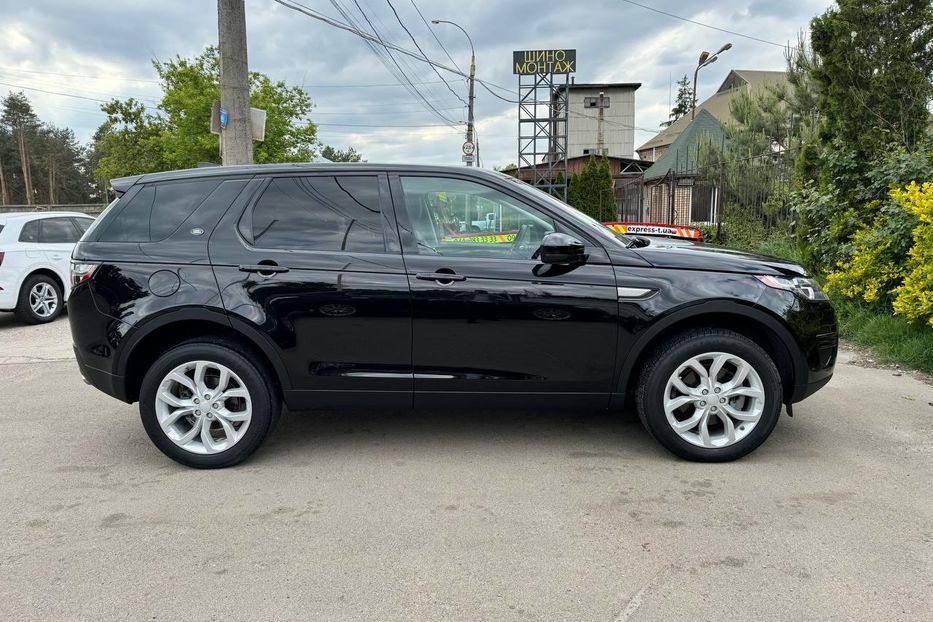 Продам Land Rover Discovery Sport 2019 года в Киеве