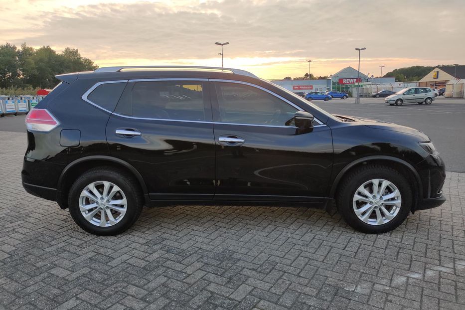 Продам Nissan Rogue SV Premium 2015 года в Одессе