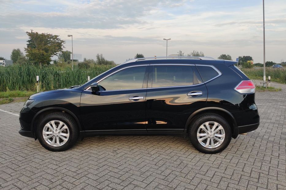 Продам Nissan Rogue SV Premium 2015 года в Одессе