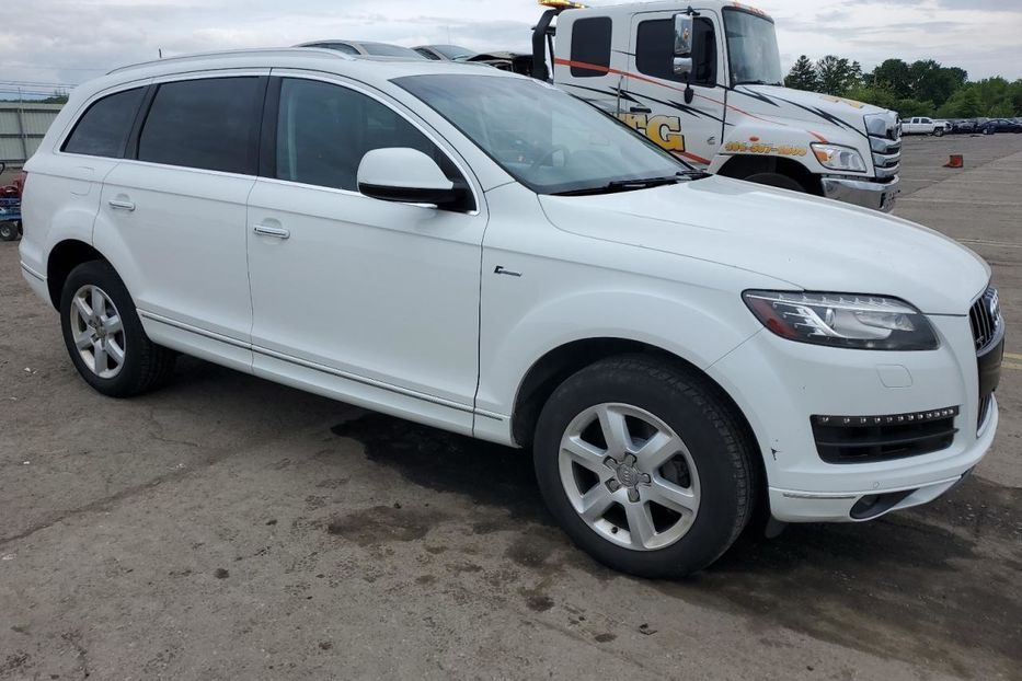 Продам Audi Q7 2015 года в Луцке