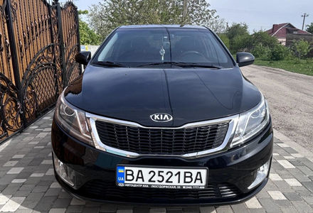 Продам Kia Rio 2013 года в г. Знаменка, Кировоградская область