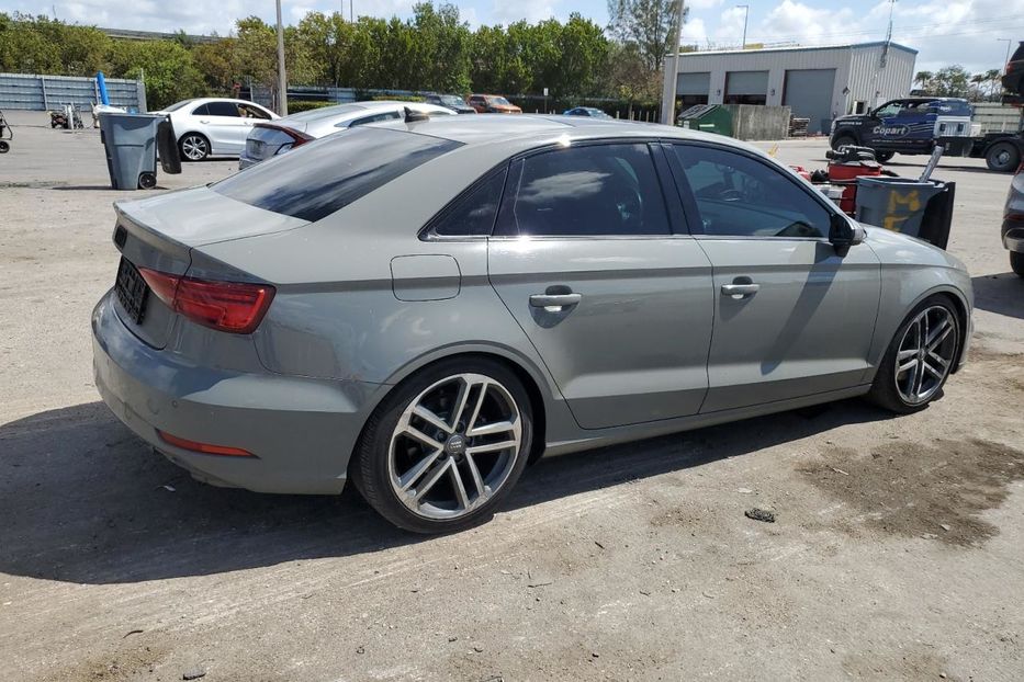 Продам Audi A3 2020 года в Киеве