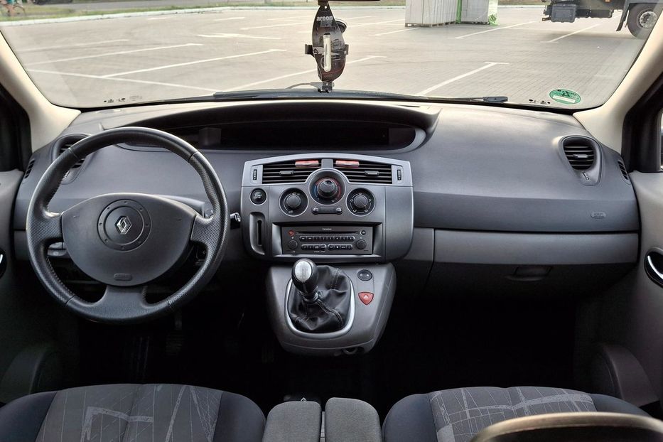 Продам Renault Scenic 2.0i 6-ступка GrandTour NAVI 2006 года в Сумах