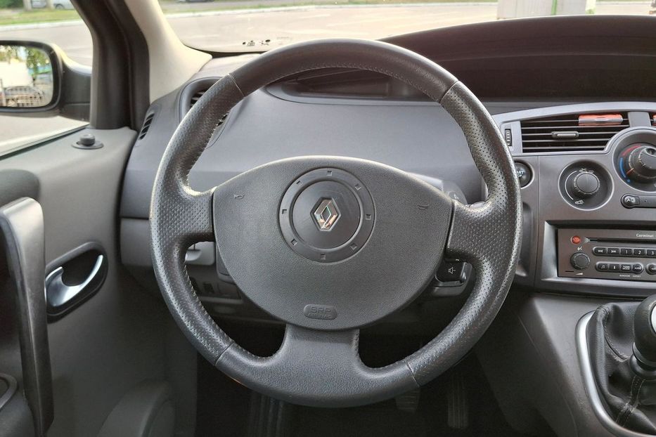 Продам Renault Scenic 2.0i 6-ступка GrandTour NAVI 2006 года в Сумах