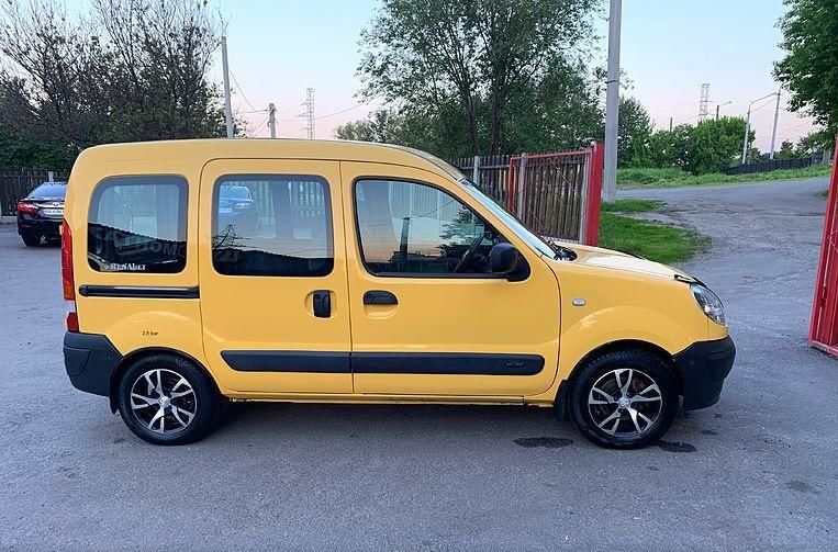 Продам Renault Kangoo пасс. 2007 года в г. Олевск, Житомирская область