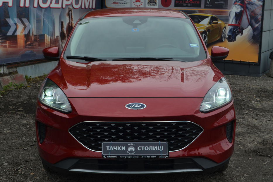 Продам Ford Escape 2020 года в Киеве