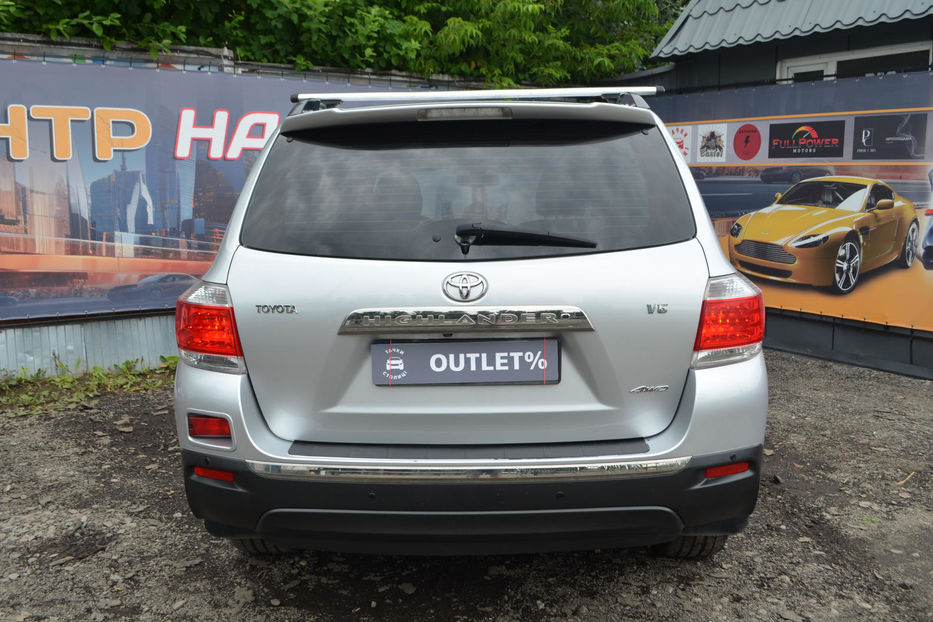 Продам Toyota Highlander 2012 года в Киеве