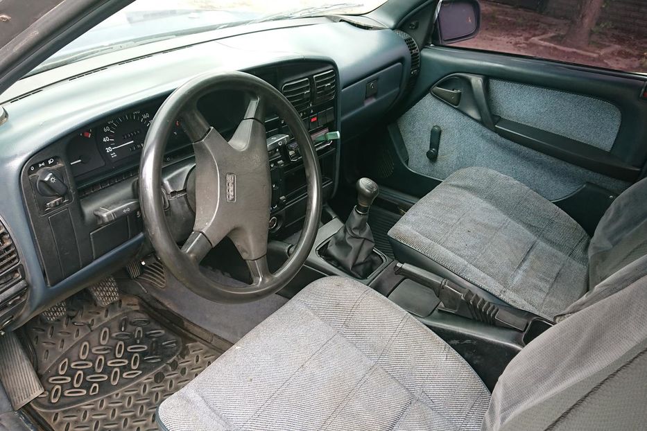 Продам Opel Omega a 1988 года в Запорожье