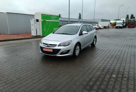 Продам Opel Astra J 2014 года в Луцке