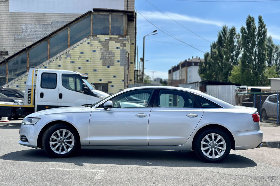 Продам Audi A6 2012 года в Киеве