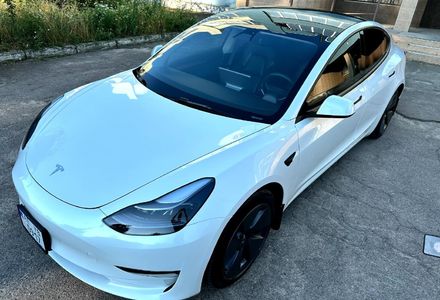 Продам Tesla Model 3 3 покоління 2023 года в Днепре