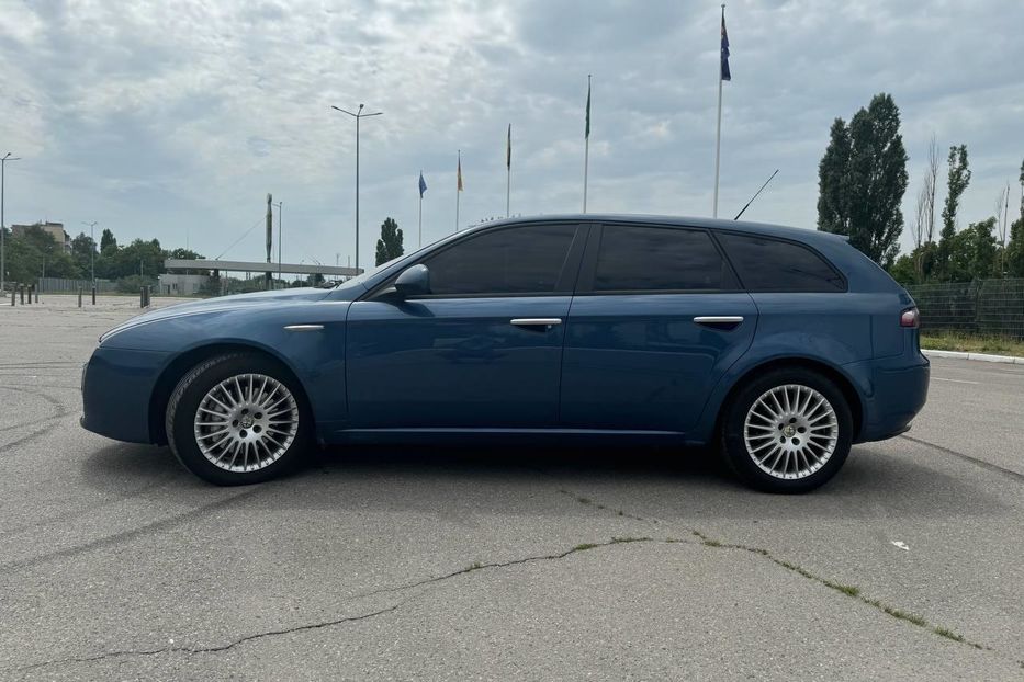 Продам Alfa Romeo 159 2006 года в Харькове