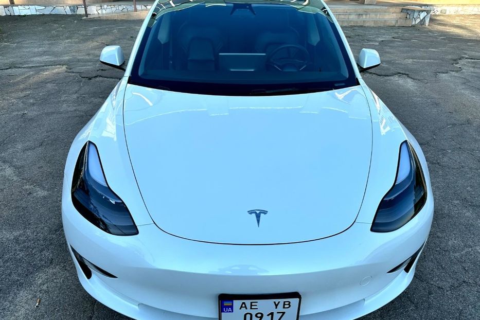 Продам Tesla Model 3 3 покоління 2023 года в Днепре