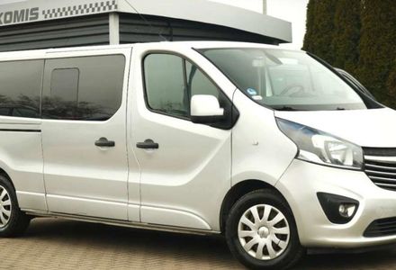 Продам Opel Vivaro пасс. 2017 года в Киеве