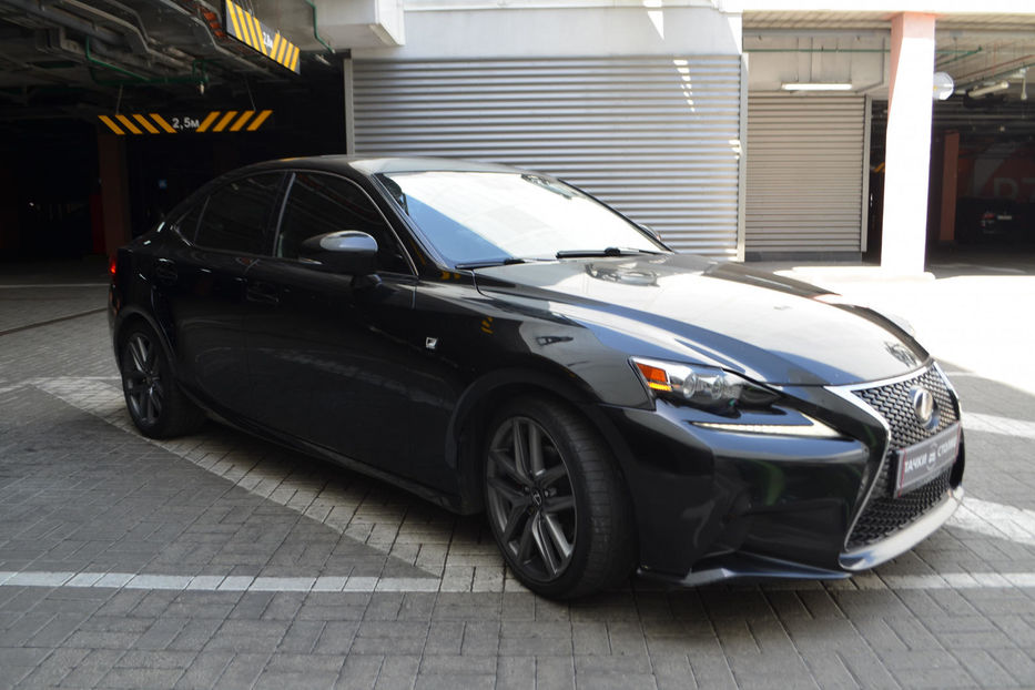 Продам Lexus IS 250 2013 года в Киеве