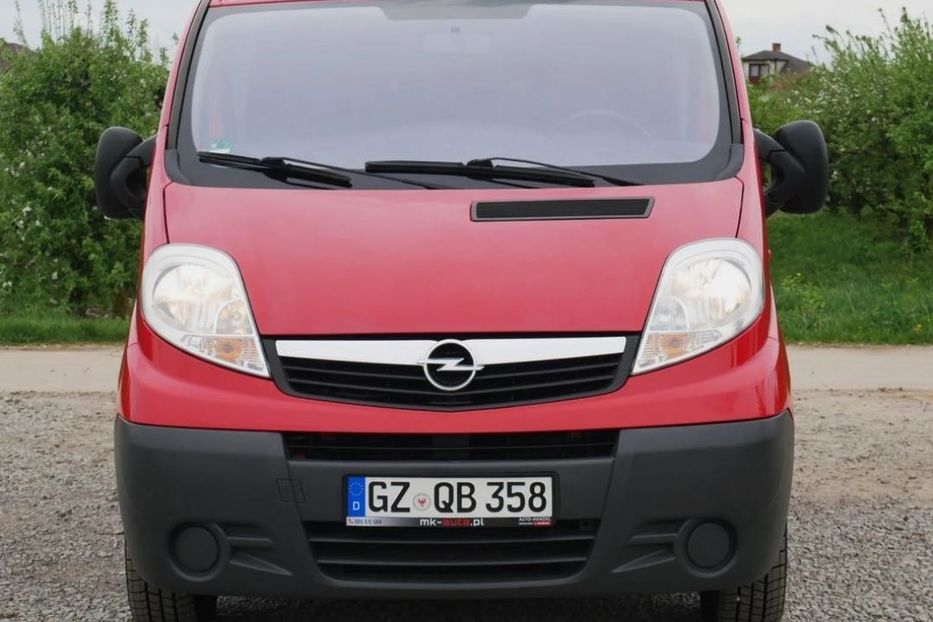 Продам Opel Vivaro пасс. 2013 года в Киеве