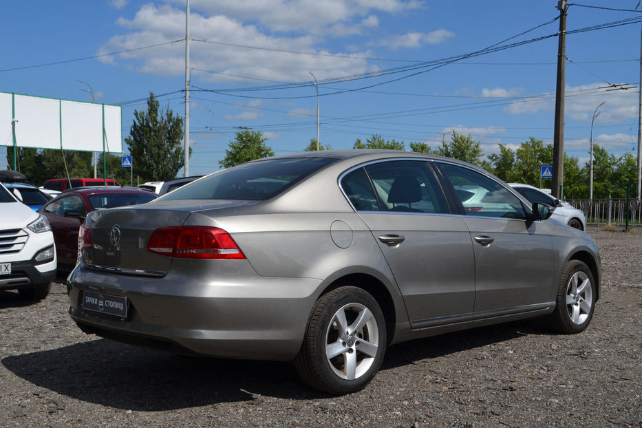 Продам Volkswagen Passat B7 2012 года в Киеве