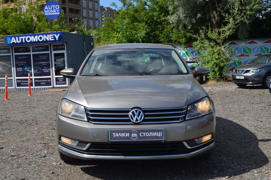 Продам Volkswagen Passat B7 2012 года в Киеве