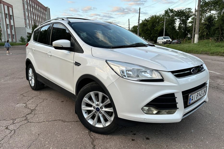 Продам Ford Escape Titanium  2014 года в Чернигове