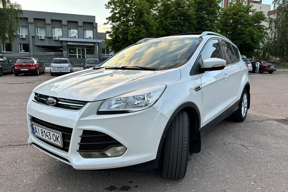 Продам Ford Escape Titanium  2014 года в Чернигове