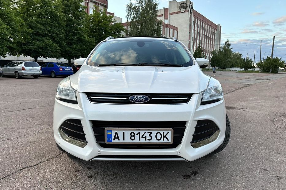 Продам Ford Escape Titanium  2014 года в Чернигове