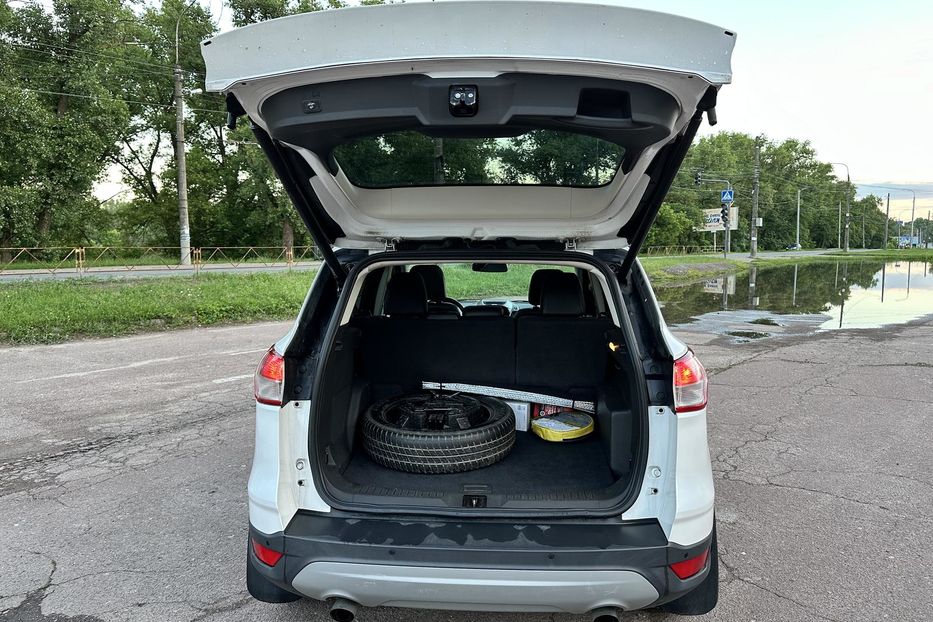 Продам Ford Escape Titanium  2014 года в Чернигове