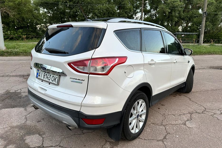 Продам Ford Escape Titanium  2014 года в Чернигове