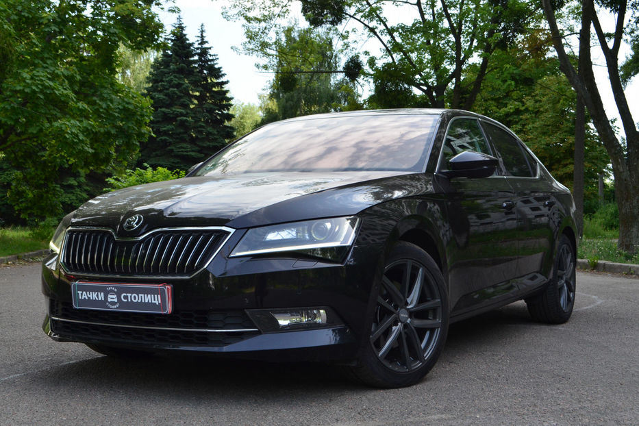 Продам Skoda Superb 2018 года в Киеве