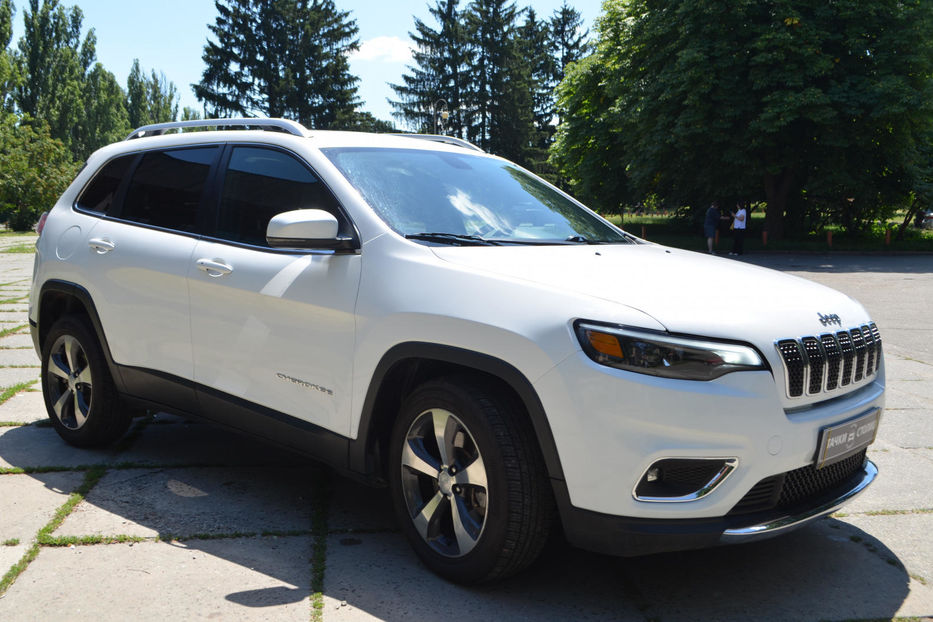 Продам Jeep Cherokee 2018 года в Киеве