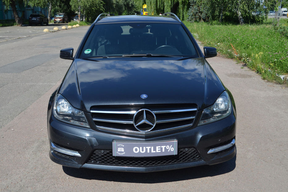 Продам Mercedes-Benz C-Class 2014 года в Киеве