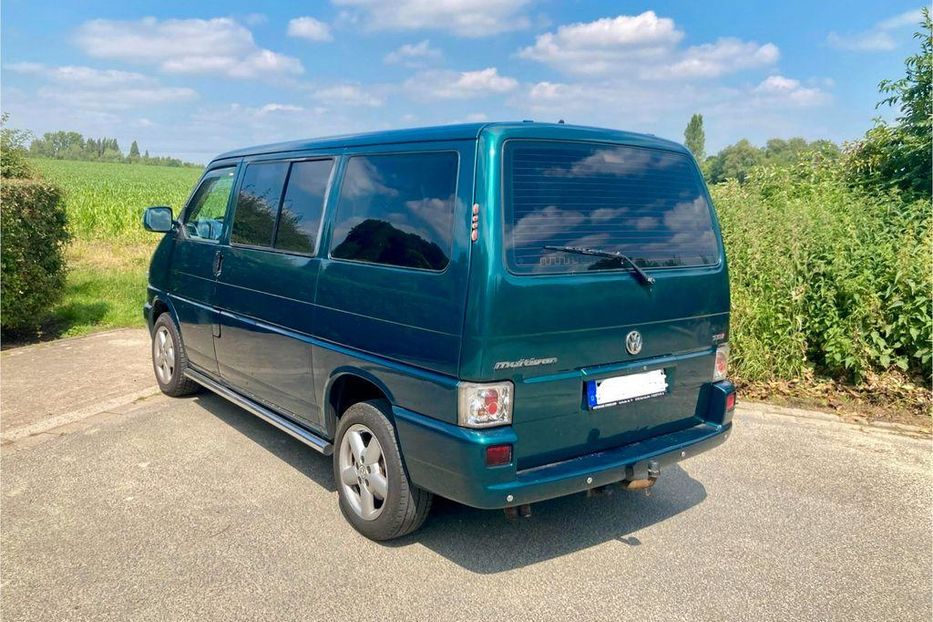 Продам Volkswagen T4 (Transporter) пасс. 2002 года в Киеве