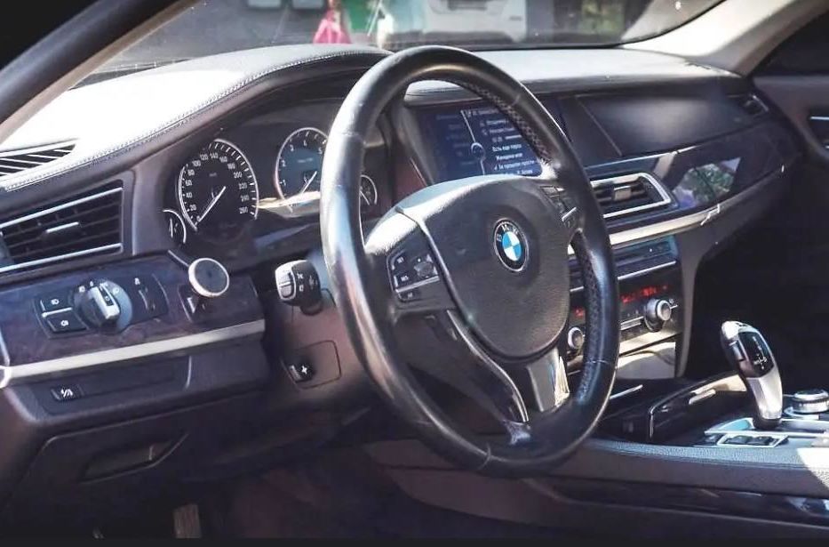 Продам BMW 740 bmw 740 l f 02  2008 года в Одессе