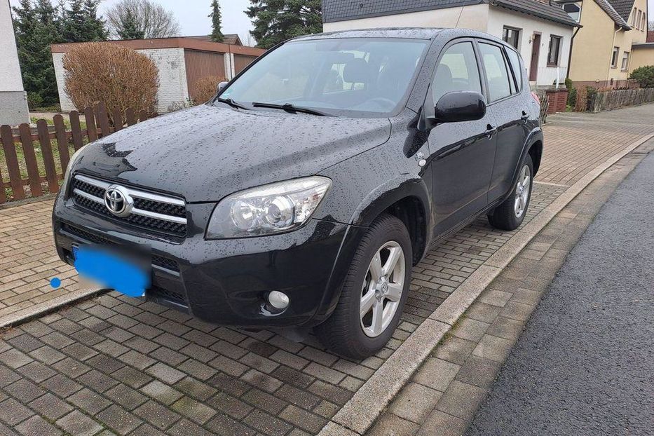 Продам Toyota Rav 4 2006 года в Киеве