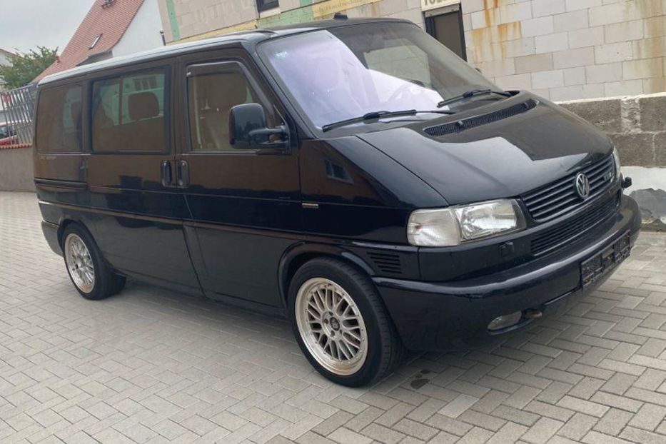 Продам Volkswagen T4 (Transporter) пасс. 2002 года в Киеве