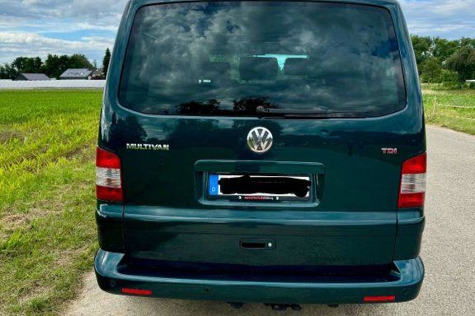 Продам Volkswagen T5 (Transporter) пасс. 2006 года в Киеве