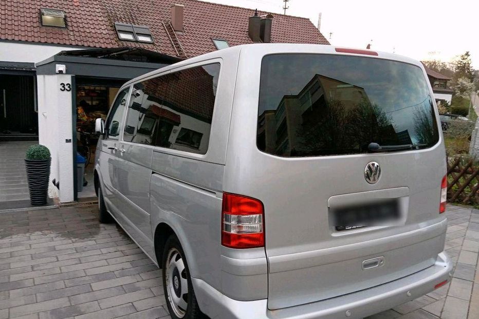 Продам Volkswagen T5 (Transporter) пасс. 2007 года в Киеве