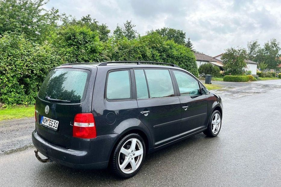 Продам Volkswagen Touran 2007 года в Киеве