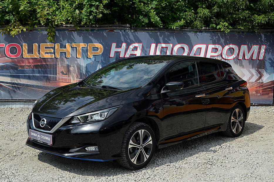 Продам Nissan Leaf 2019 года в Киеве